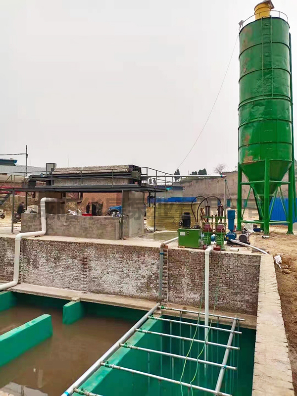 磚廠用壓濾機客戶現場1